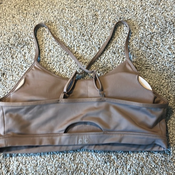 Alo Yoga Airlift Activewear Set - Picture 3 of 9